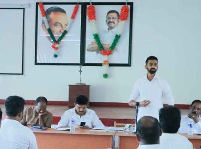 இ.தொ.கா மறுசீரமைப்புக்கு குழு நியமிப்பு