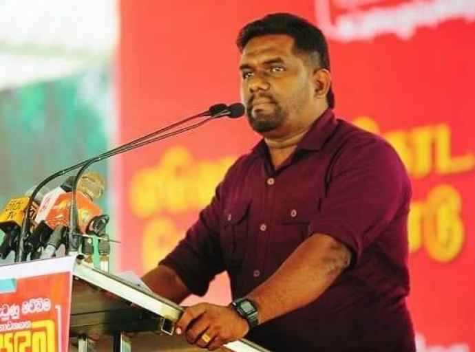 பெருந்தோட்டங்களில் அடுக்குமாடி குடியிருப்புகளை அமைப்பது தொடர்பில் எந்த முடிவையும் அமைச்சு எடுக்கவில்லை - பிரதி அமைச்சர்