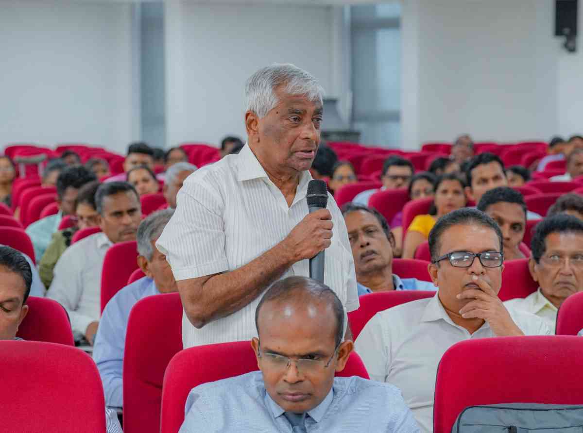  நவீன காலத்திற்கு ஏற்ற வகையில் தொழிலாளர் சட்டங்கள் திருத்தப்பட வேண்டும் – தொழிலாளர் பிரதி அமைச்சர் தெரிவிப்பு